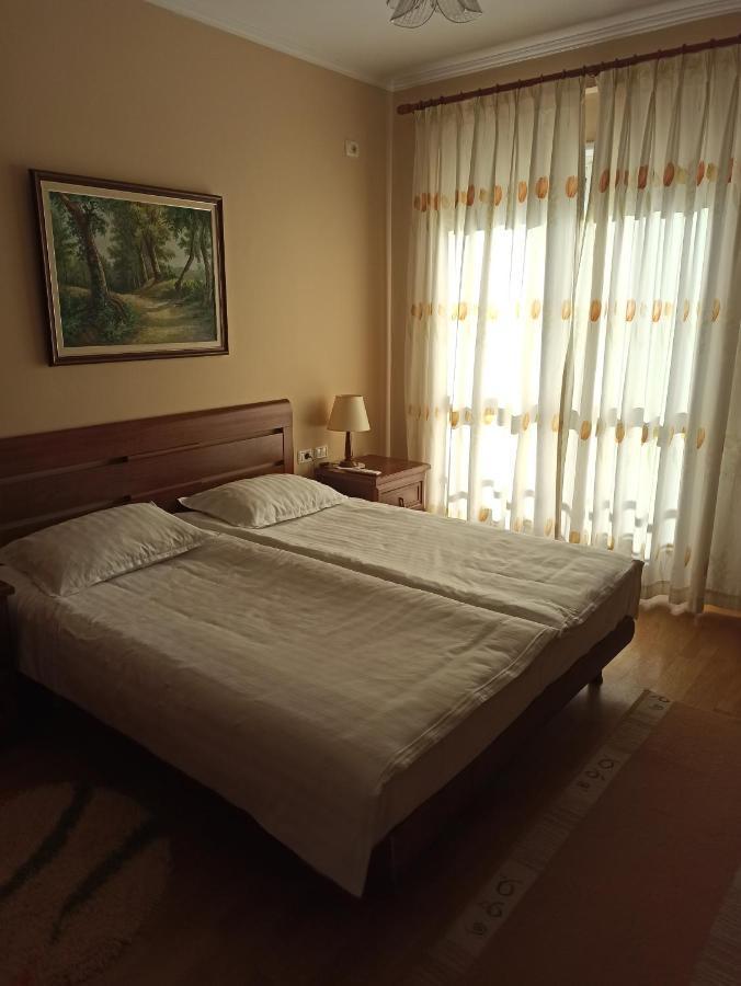 Home Sweet Rental Tirana Esterno foto