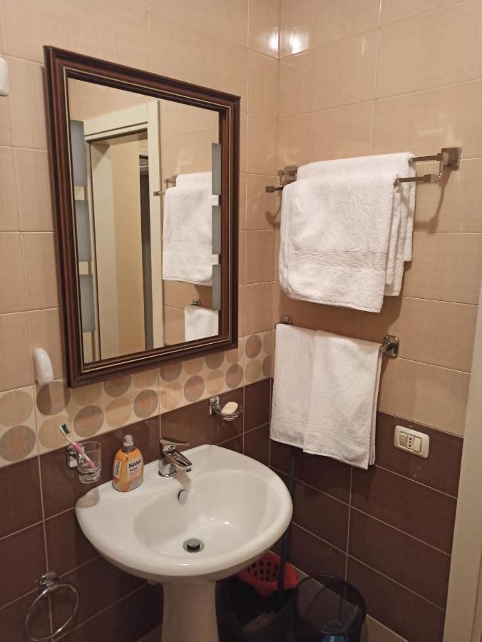 Home Sweet Rental Tirana Esterno foto