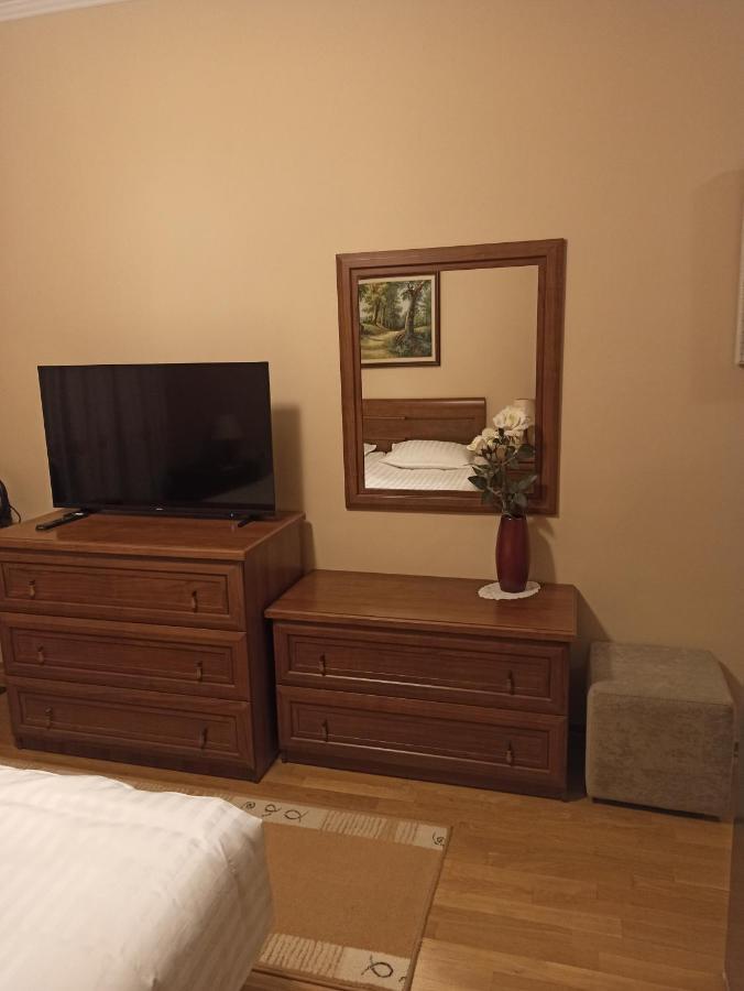 Home Sweet Rental Tirana Esterno foto