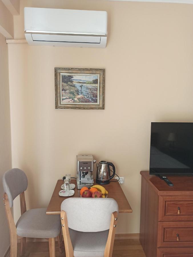 Home Sweet Rental Tirana Esterno foto