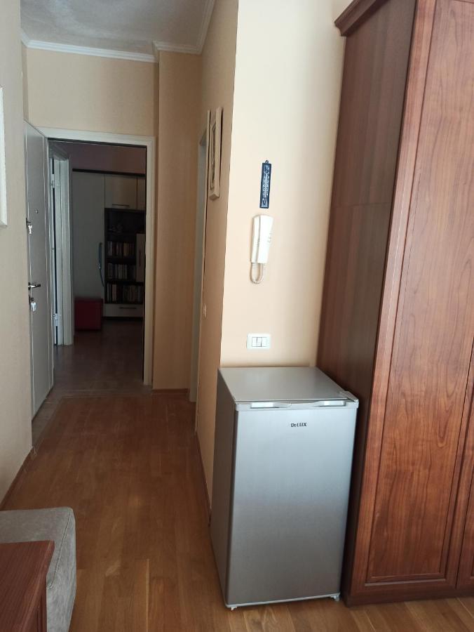 Home Sweet Rental Tirana Esterno foto